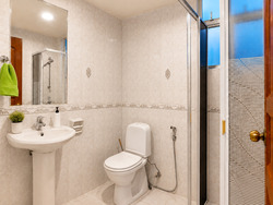 Pinewood Grove (D25), Terrace #589911051